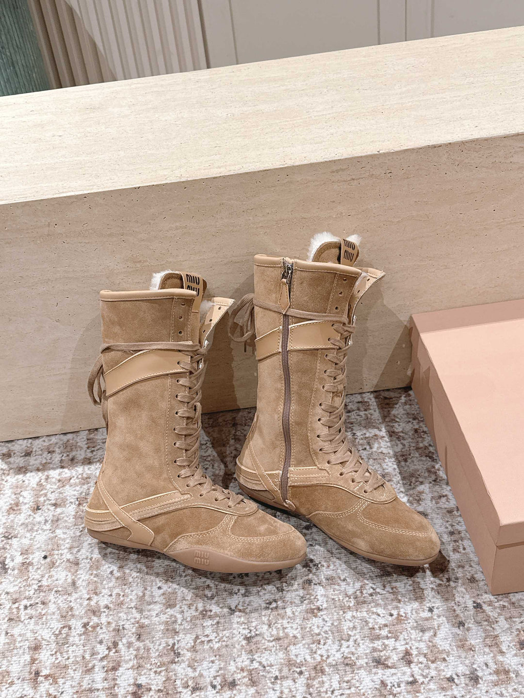 MIUMIU 25S ANKLE BOOTS IN LIGHT BROWN SUEDE WITH SHEARLING