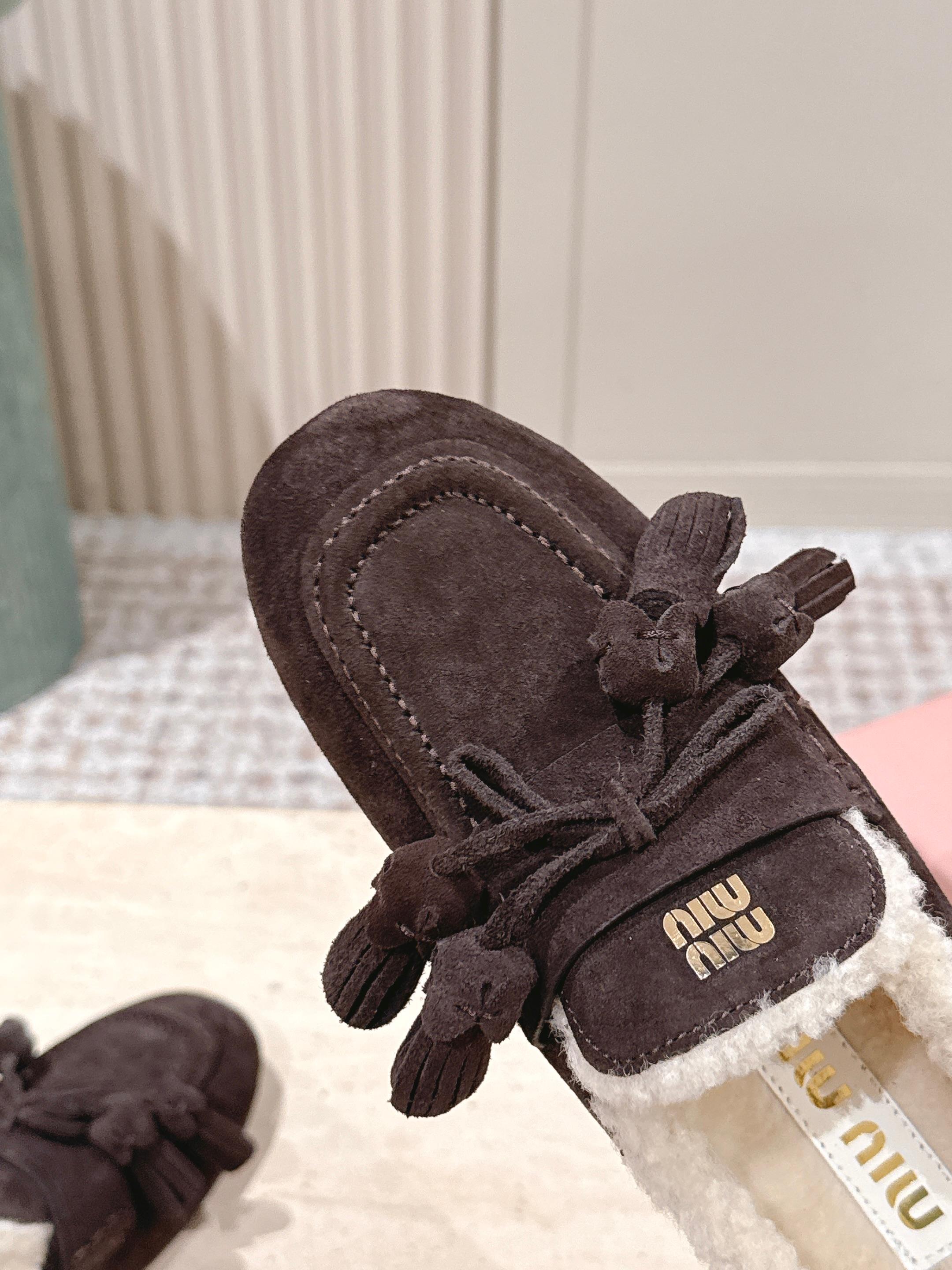 MIUMIU 25S MULES IN DARK BROWN SUEDE WITH SHEARLING