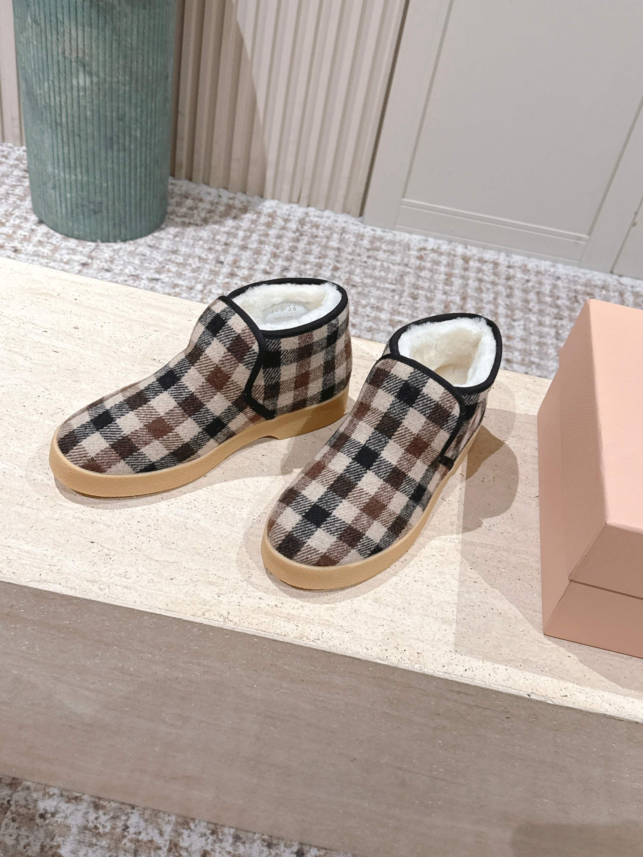 MIUMIU 25S SLIP-ON BOOTIES IN CAMEL BEIGE AND BLUE WOOL WITH SHEARLING