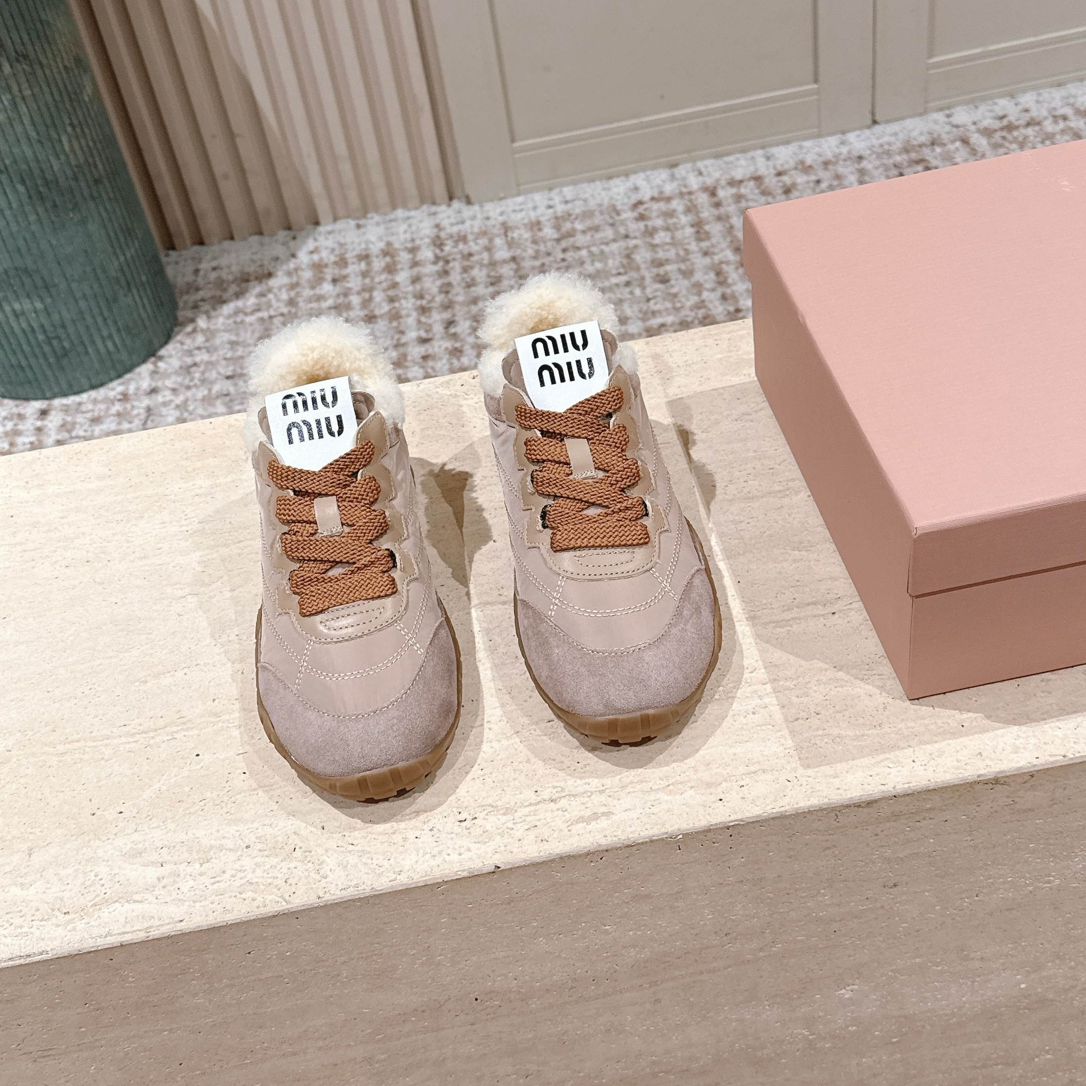 MIUMIU 25S SNEAKERS IN DARK ROSE TYRE TECHNICAL FABRIC AND SUEDE SHEARLING