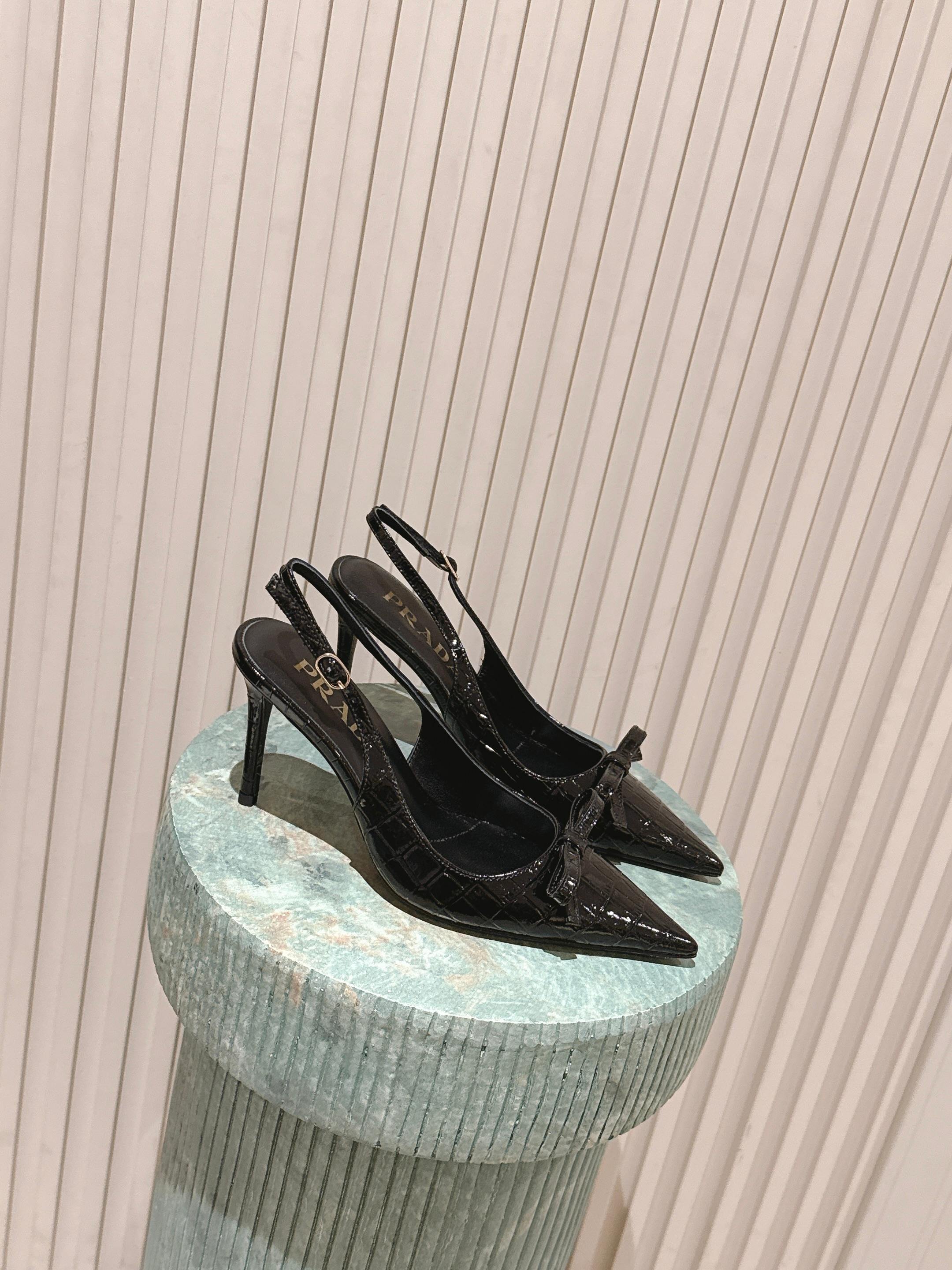 PRADA 26S POINTED-TOE SLINGBACK HEELS 85MM IN BLACK CROC-EMBOSSED CALFSKIN