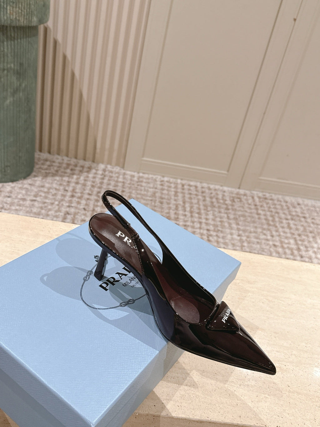 PRADA 26S POINTED-TOE SLINGBACK HEELS 75MM IN DARK BROWN PATENT CALFSKIN