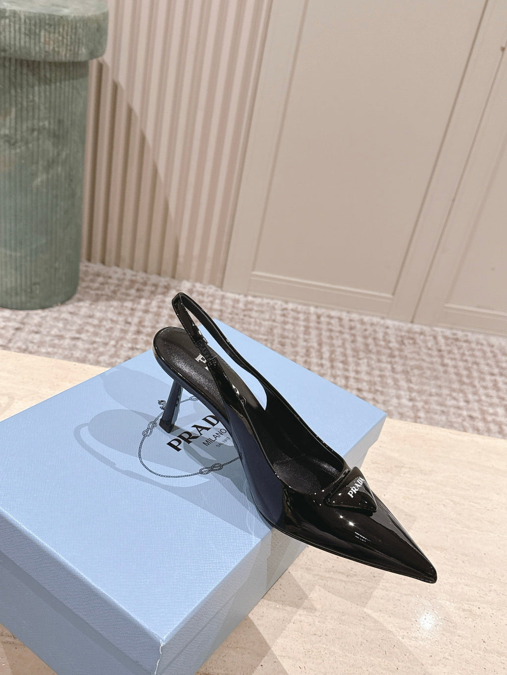 PRADA 26S POINTED-TOE SLINGBACK HEELS 75MM IN BLACK PATENT CALFSKIN