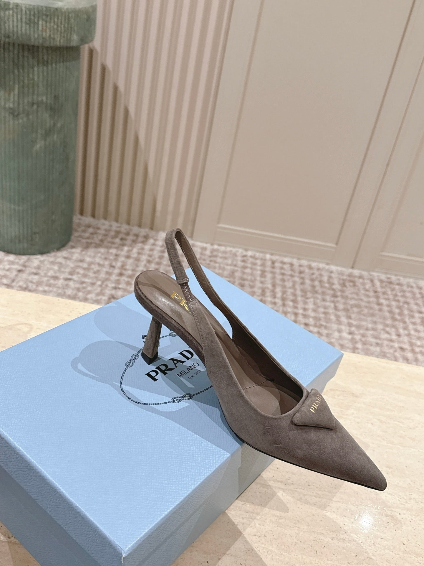 PRADA 26S POINTED-TOE SLINGBACK HEELS 75MM IN TAUPE GRAY SUEDE WITH LOGO