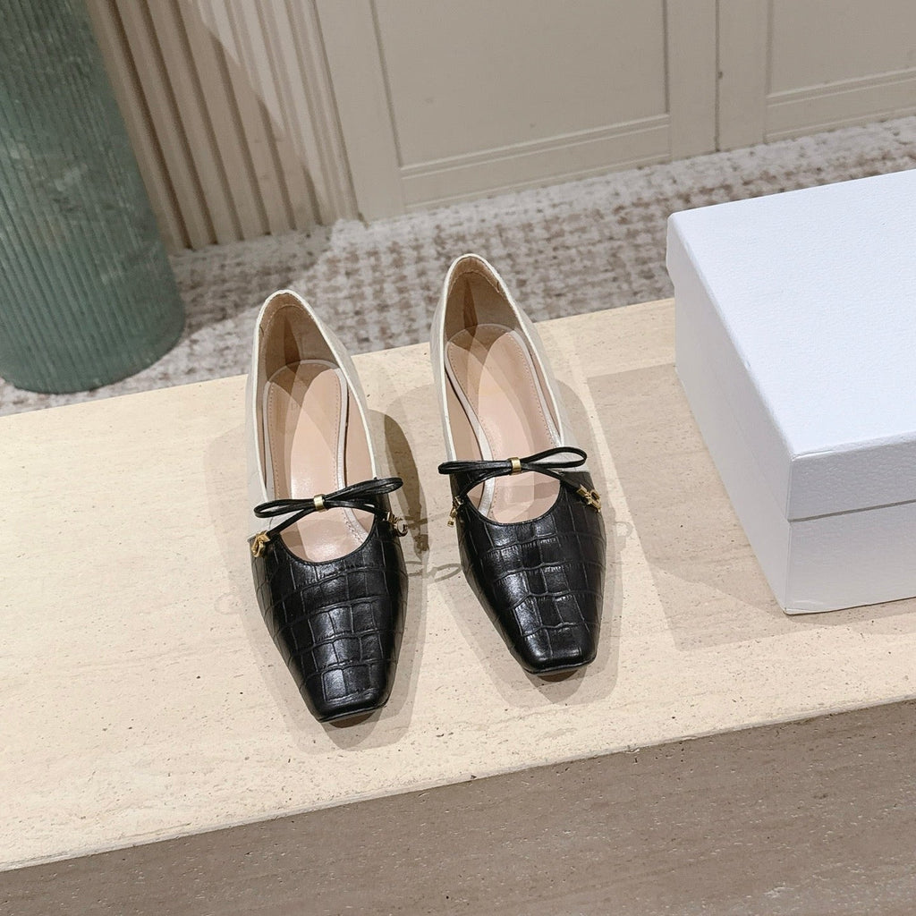 DIOR 26S MARY JANE 40MM IN BLACK AND WHITE CROCODILE EMBOSSED CALFSKIN KITTEN HEELS