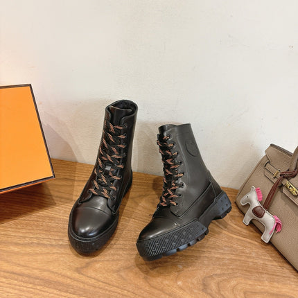 HM 26S LACE-UP ANKLE BOOTS IN BLACK LAMBSKIN