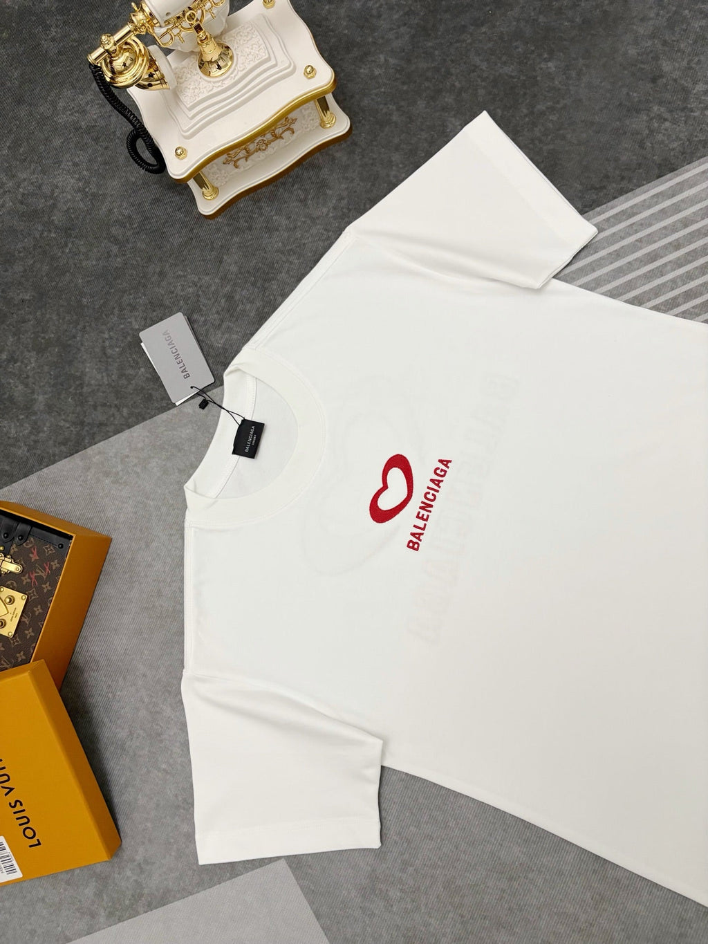 BALENCIAGA 26S SHORT SLEEVE T-SHIRT 138