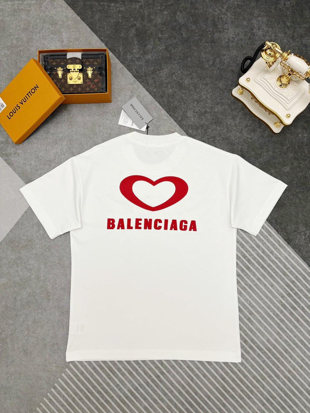 BALENCIAGA 26S SHORT SLEEVE T-SHIRT 138