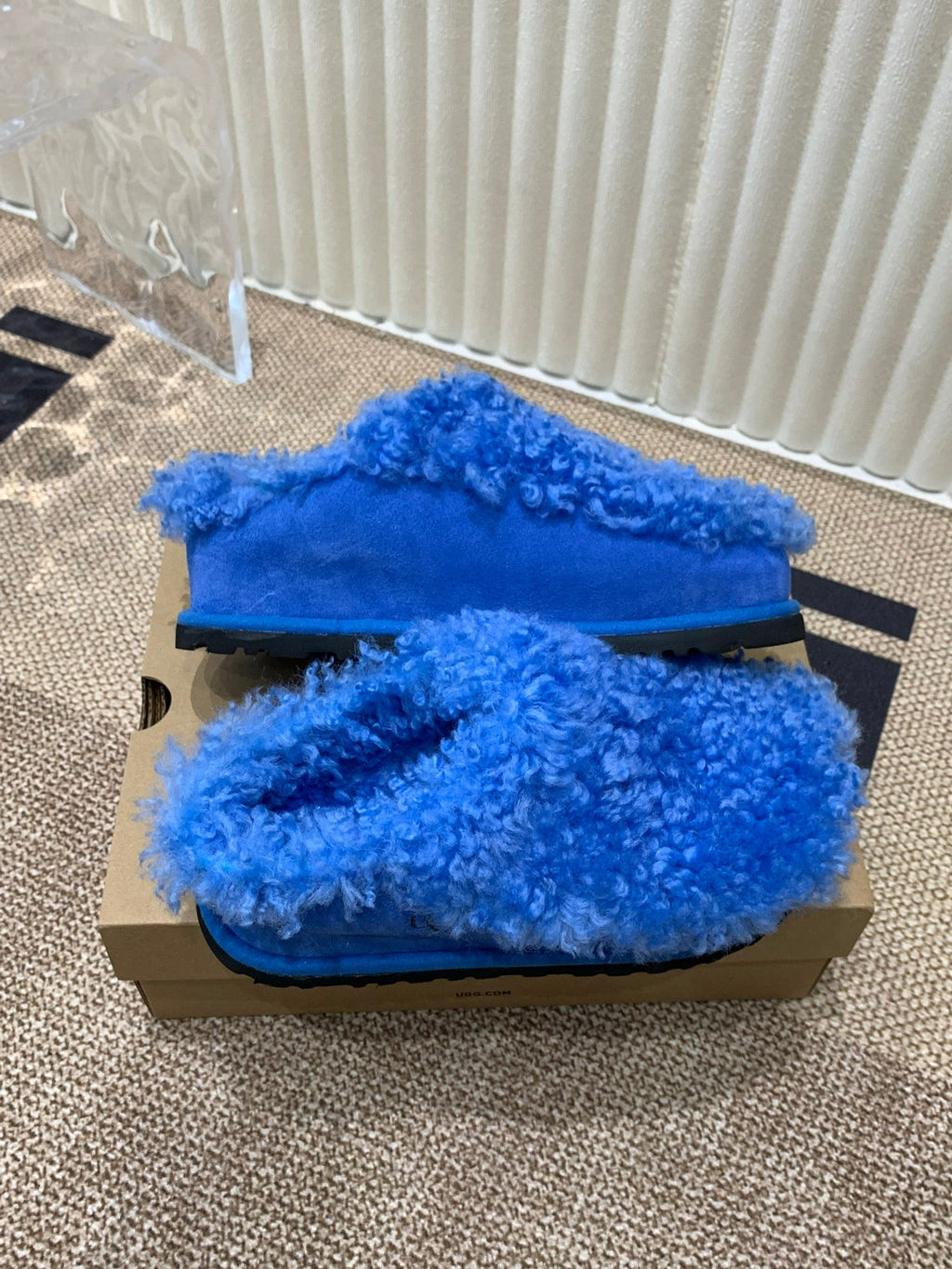 TASMAN MAXI CURLY IN COBALT BLUE SUEDE AND SHEARLING