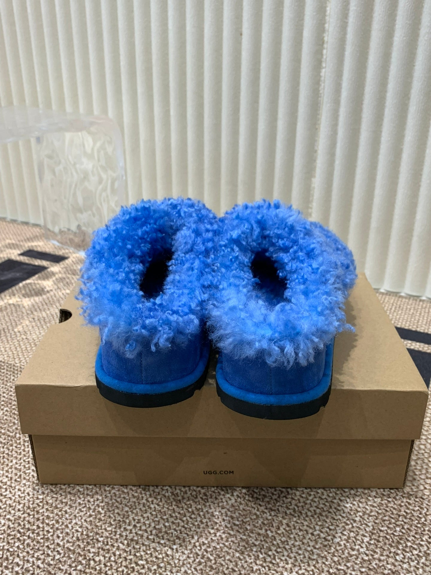 TASMAN MAXI CURLY IN COBALT BLUE SUEDE AND SHEARLING
