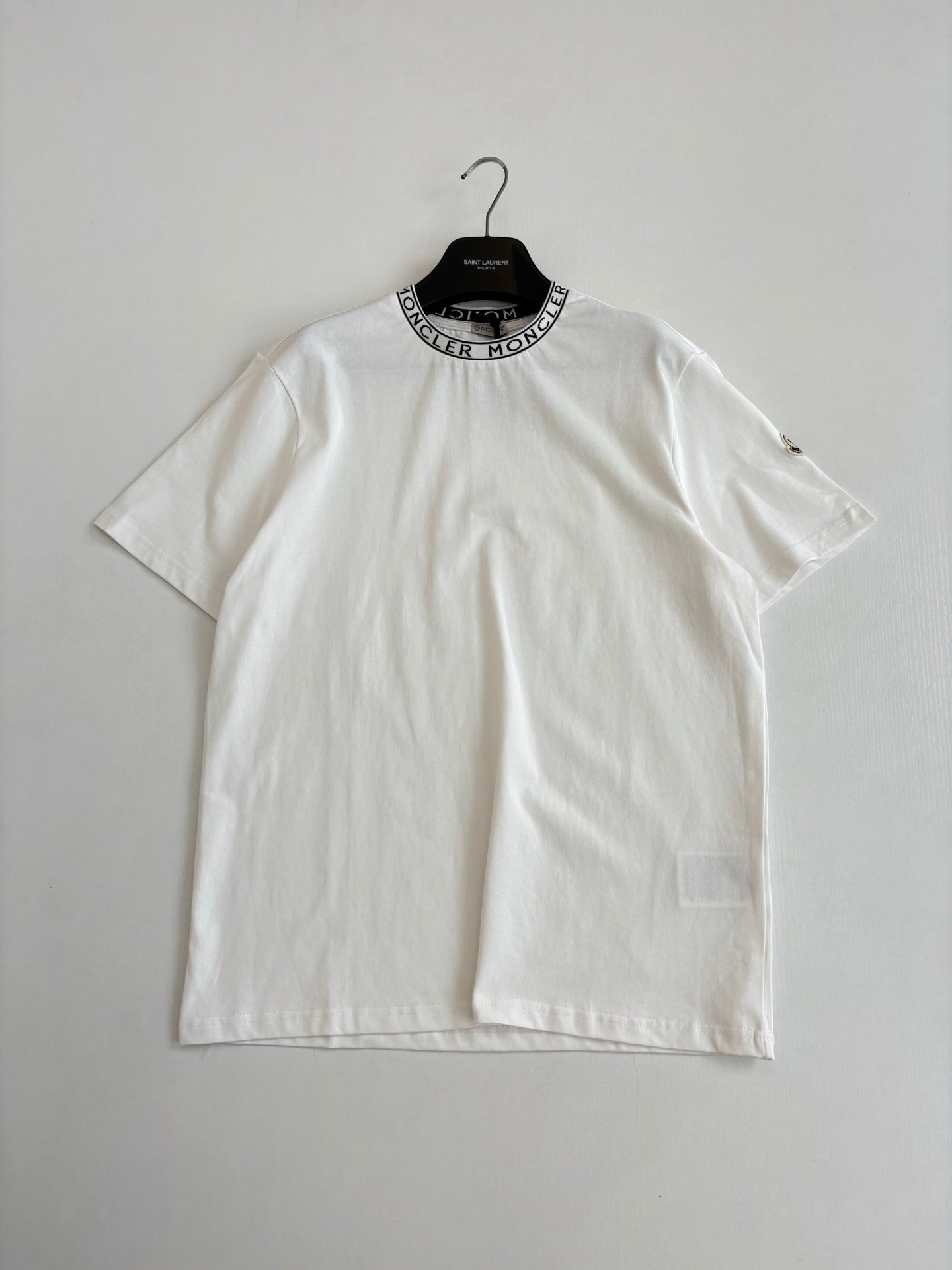 MONCLER 26S CREWNECK SHORT SLEEVE T-SHIRT 572