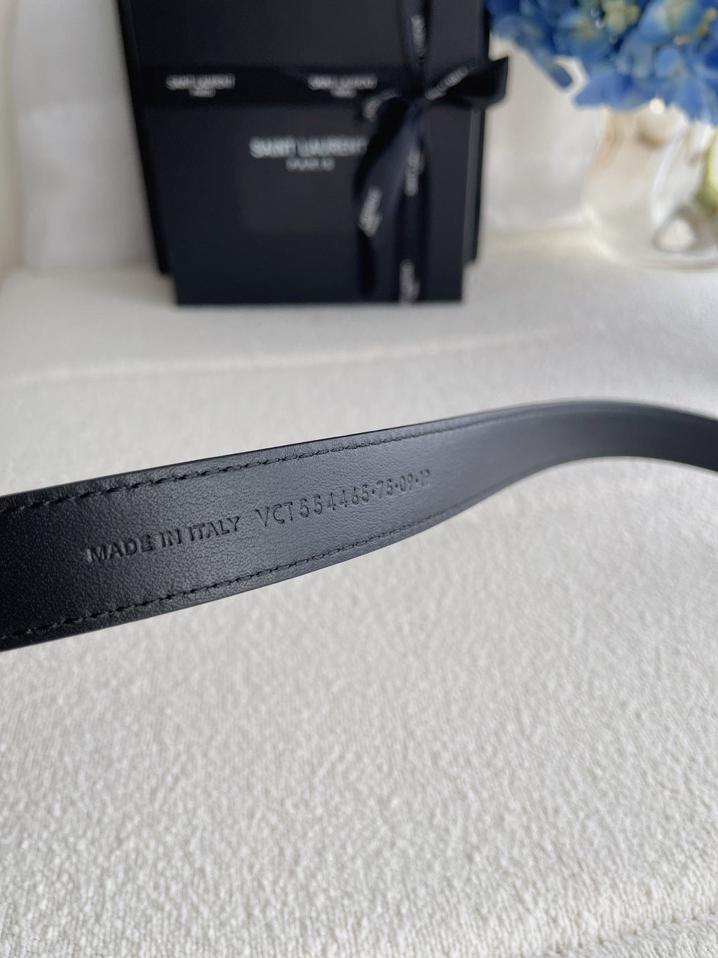 YSL 25S BELT 20 MM IN BLACK CALFSKIN 571485