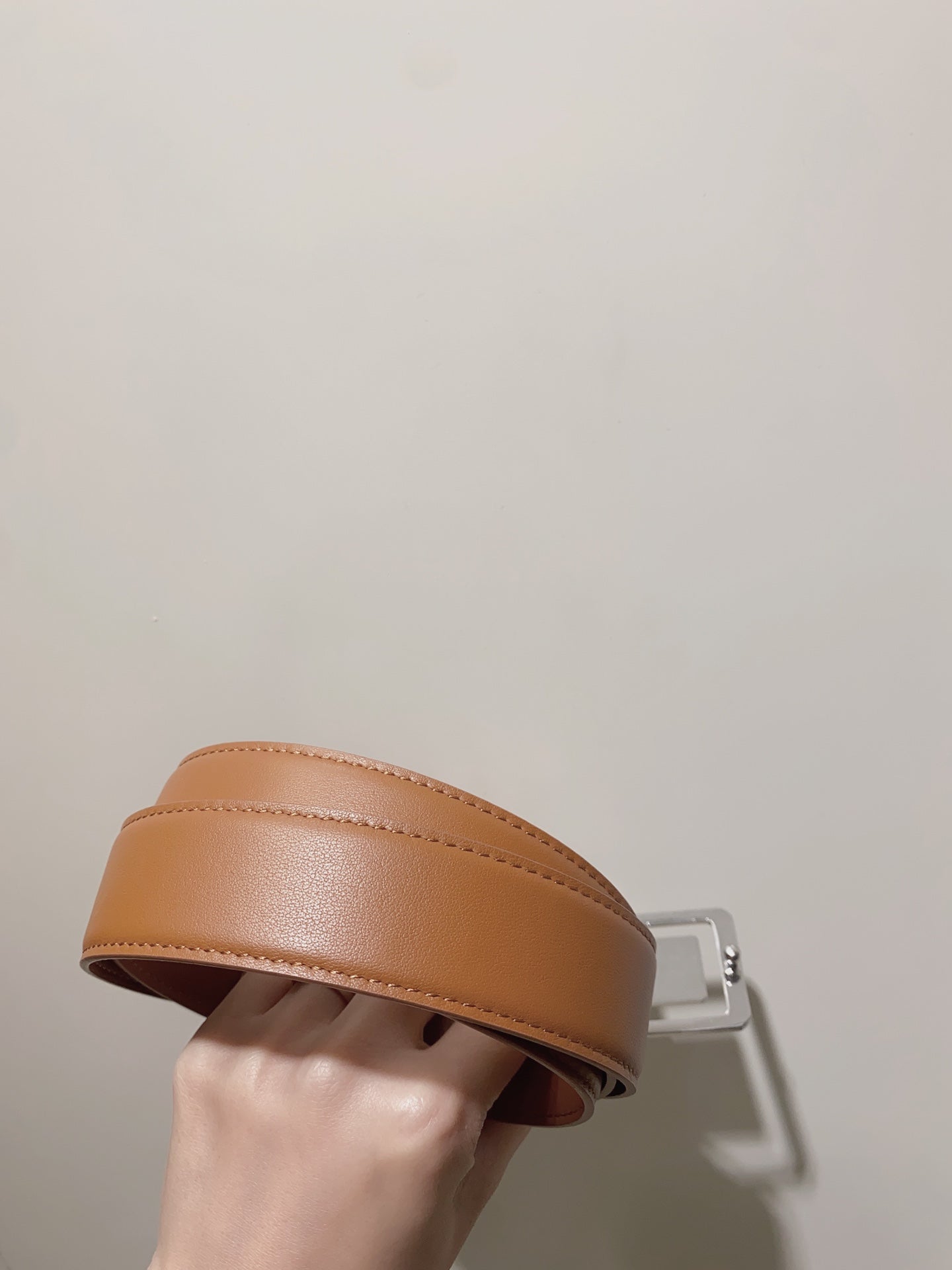 YSL 25S BELT 30 MM IN BROWN CALFSKIN 520625