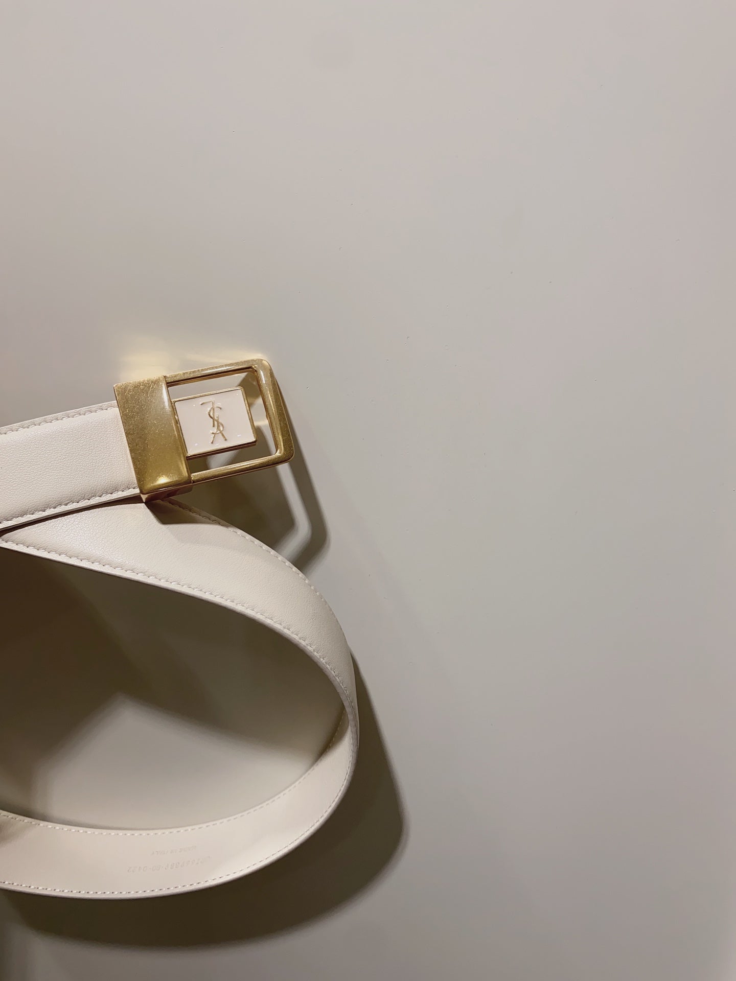 YSL 25S BELT 30 MM IN CREAM WHITE CALFSKIN 520626
