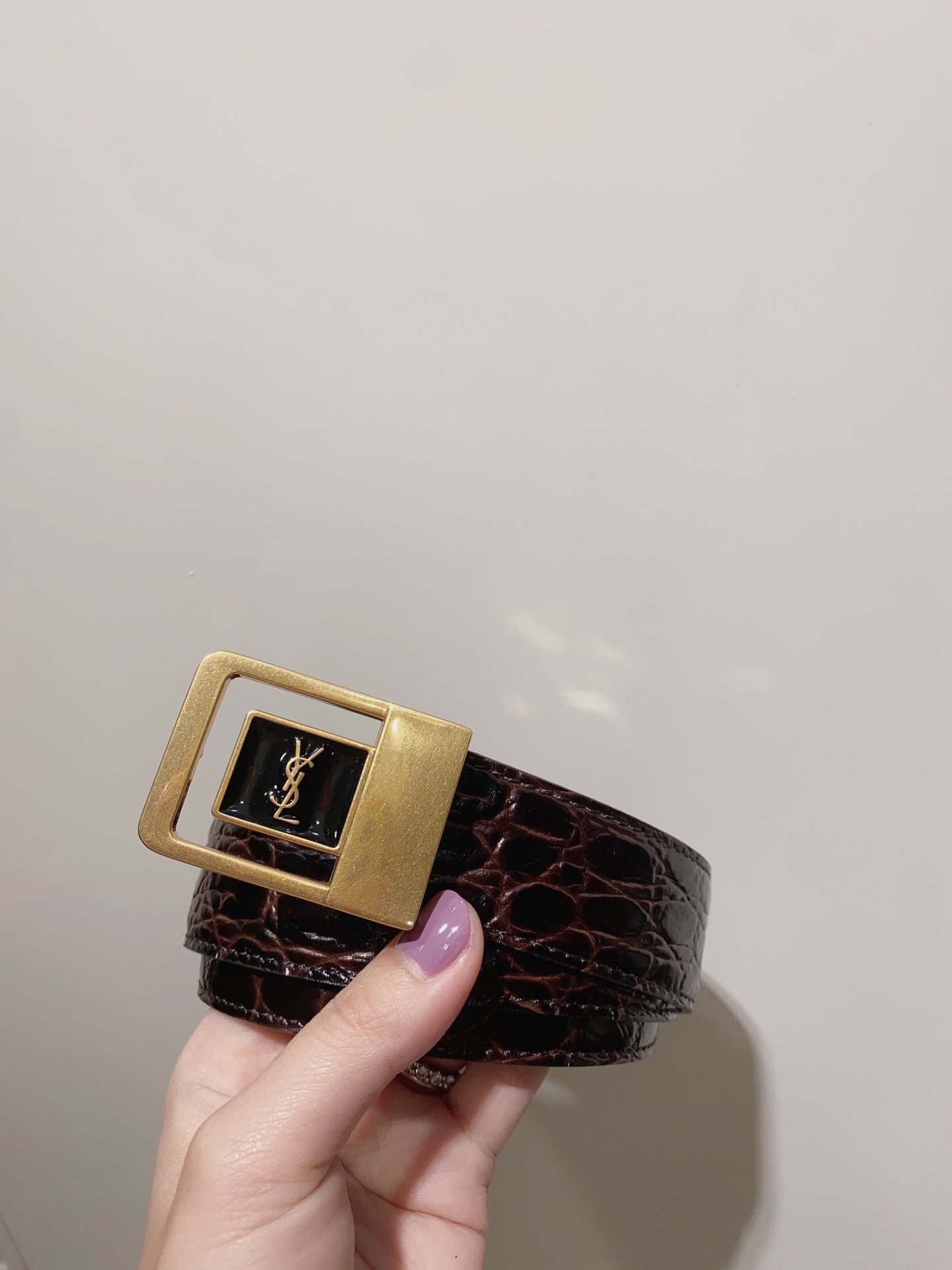 YSL 25S BELT 30 MM IN DARK BROWN EMBOSSED CALFSKIN 520632