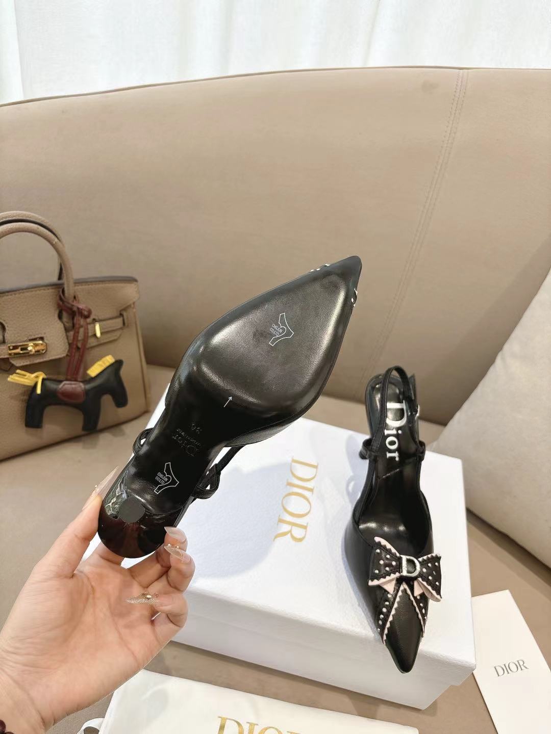 DIOR 26S SLINGBACK KITTEN HEEL PUMPS 85MM IN BLACK CALFSKIN STUDDED BOW STRAP