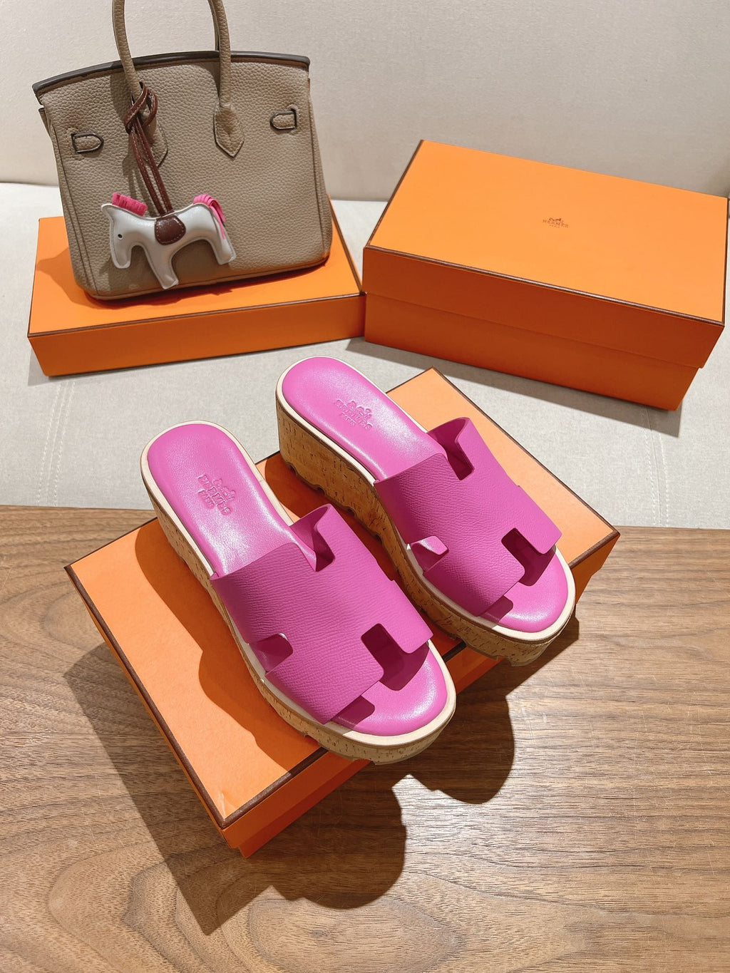 HM 25S HIGH WEDGE SANDALS IN PINK LAMBSKIN STYLE 24