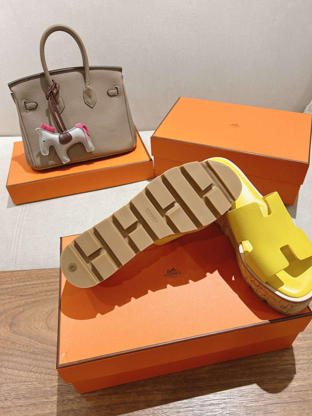 HM 25S HIGH WEDGE SANDALS IN YELLOW LAMBSKIN STYLE 26