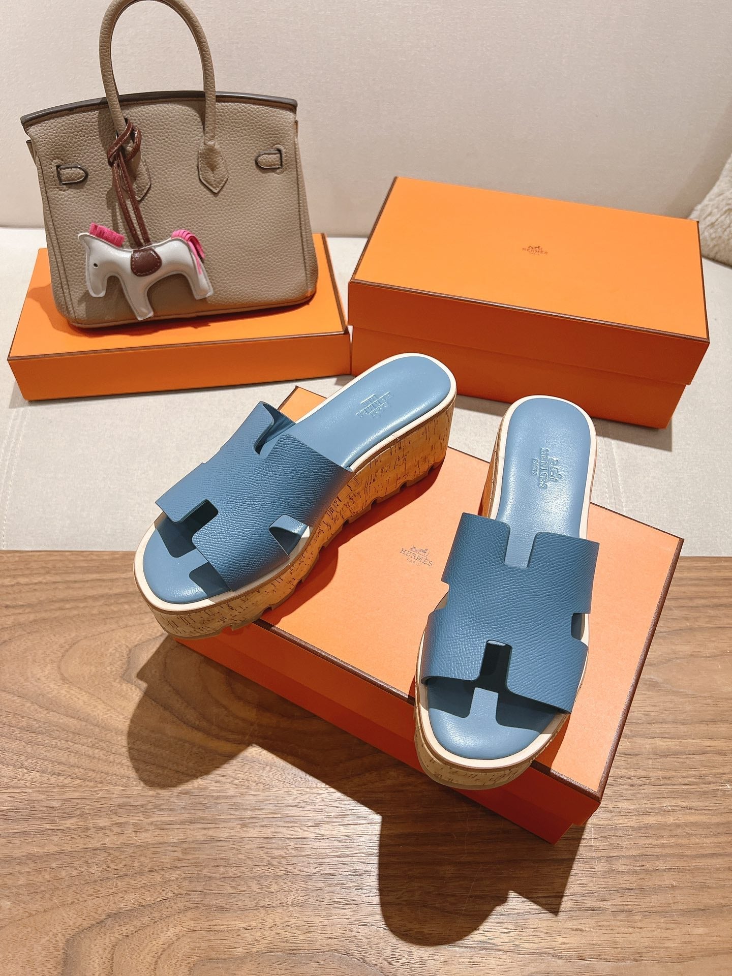 HM 25S HIGH WEDGE SANDALS IN BLUE LAMBSKIN STYLE 10