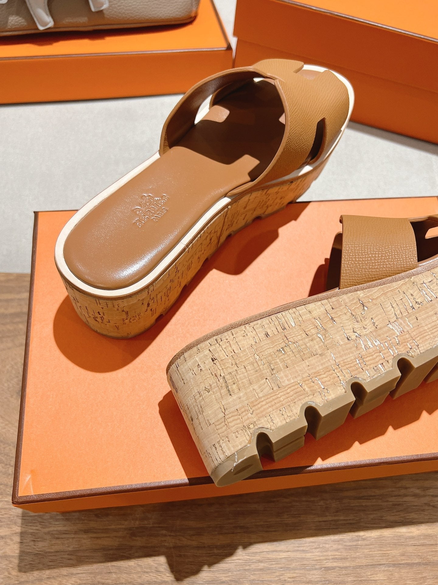 HM 25S HIGH WEDGE SANDALS IN BROWN LAMBSKIN STYLE 6