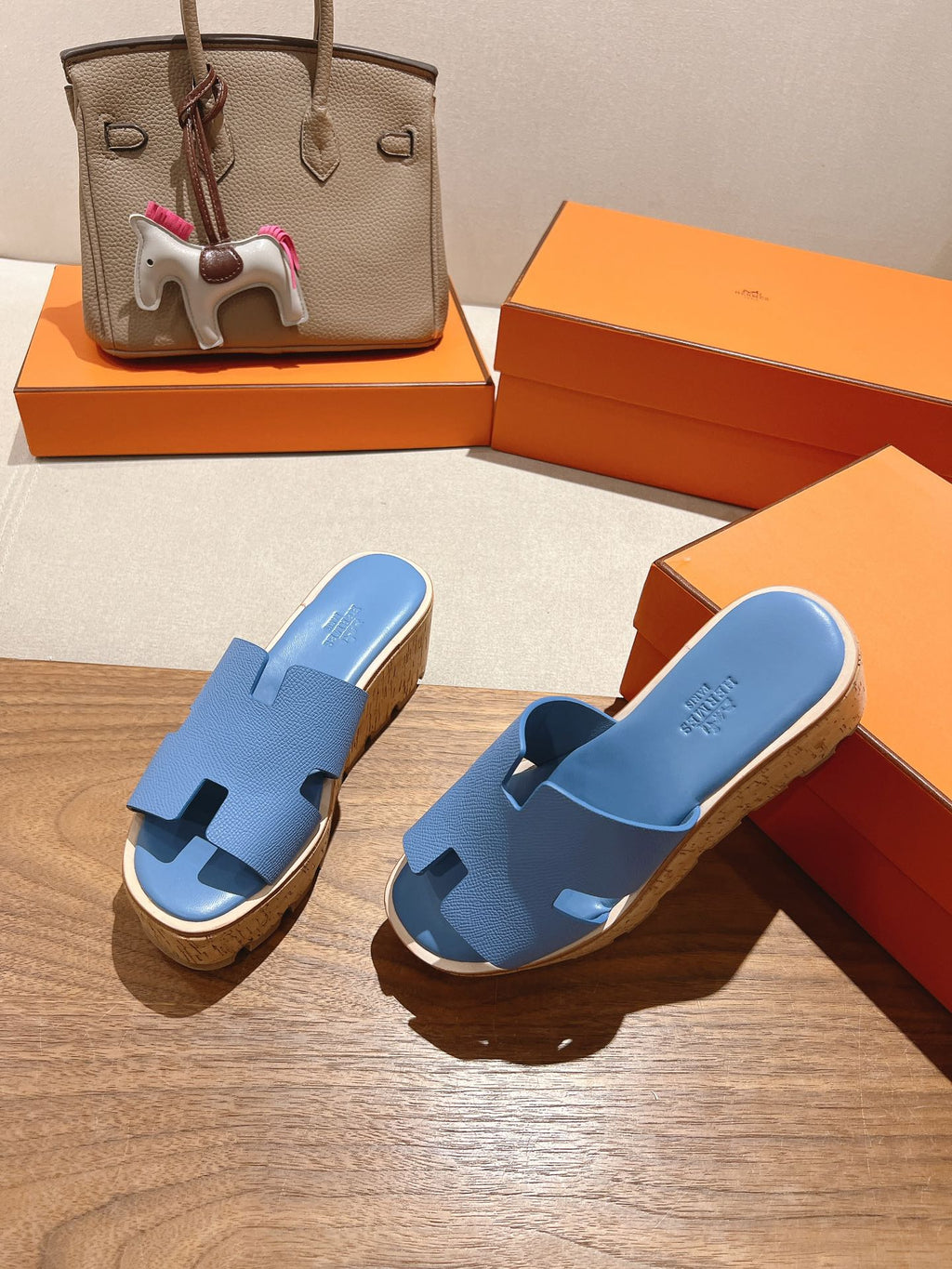 HM 25S HIGH WEDGE SANDALS IN BLUE LAMBSKIN STYLE 3