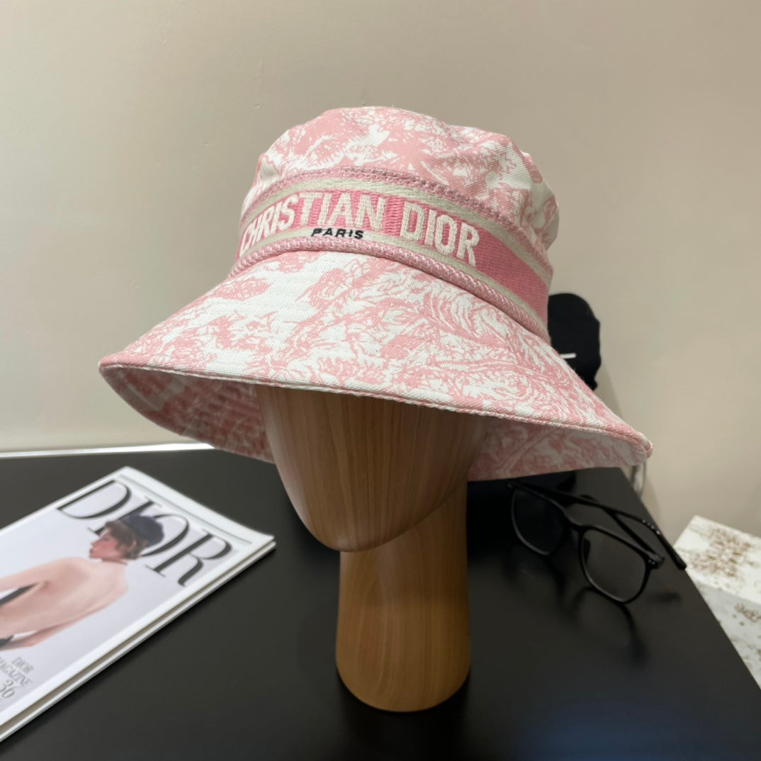 DIOR 26S BUCKET HAT STYLE 29