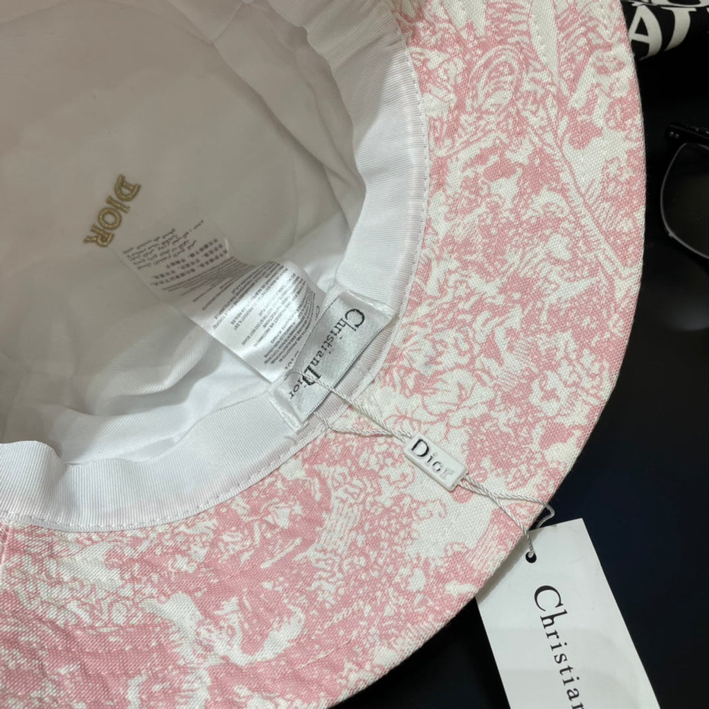 DIOR 26S BUCKET HAT STYLE 29
