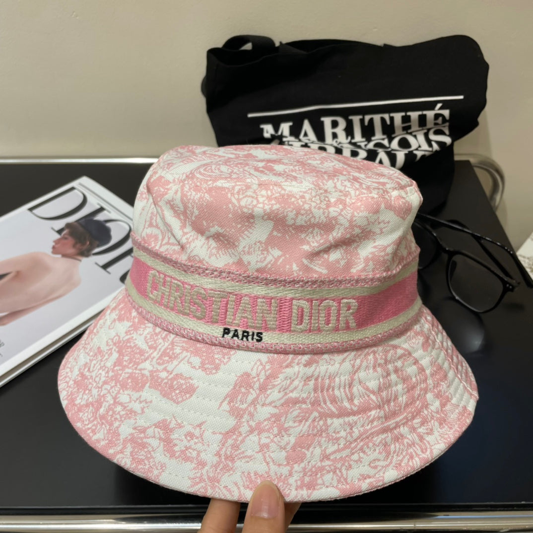 DIOR 26S BUCKET HAT STYLE 29
