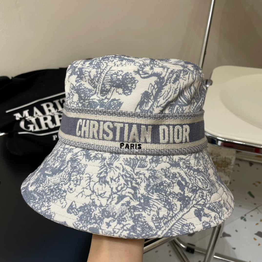 DIOR 26S BUCKET HAT STYLE 28
