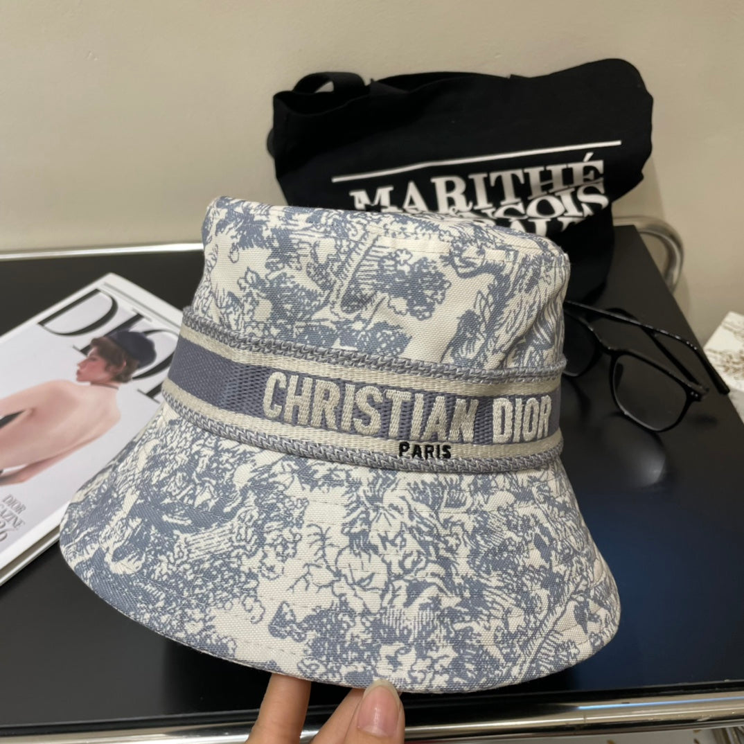 DIOR 26S BUCKET HAT STYLE 28