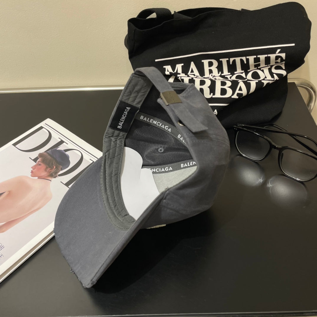 BALENCIAGA 26S BASEBALL CAP STYLE 136