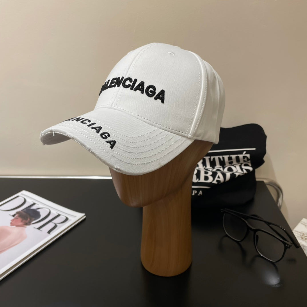 BALENCIAGA 26S BASEBALL CAP STYLE 132