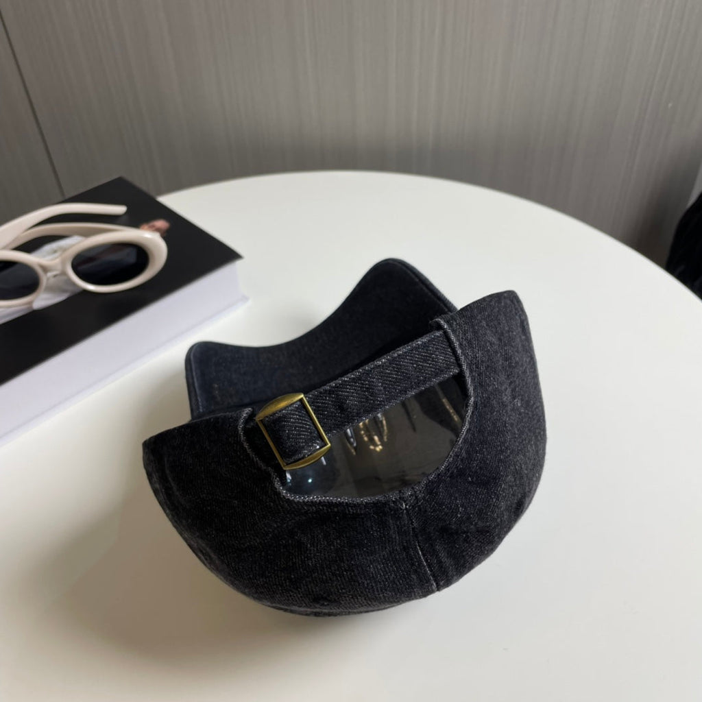 CELINE 26S BASEBALL CAP STYLE 96