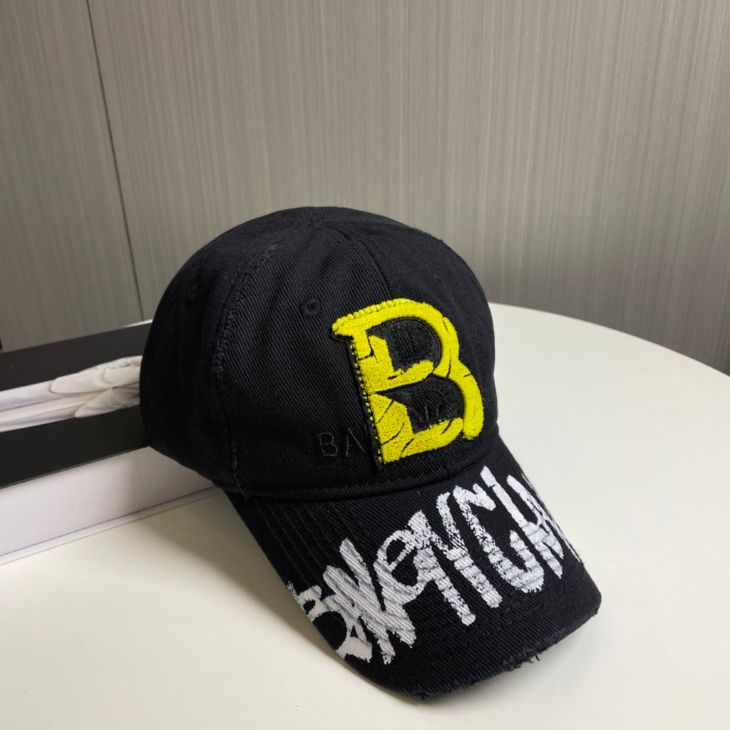 EMBROIDERED BASEBALL CAP IN BLACK CANVAS