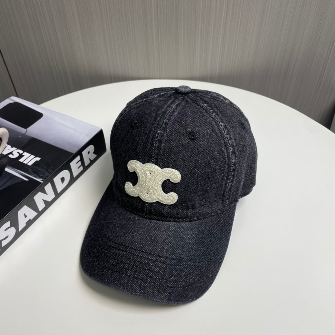 CELINE 26S BASEBALL CAP STYLE 72