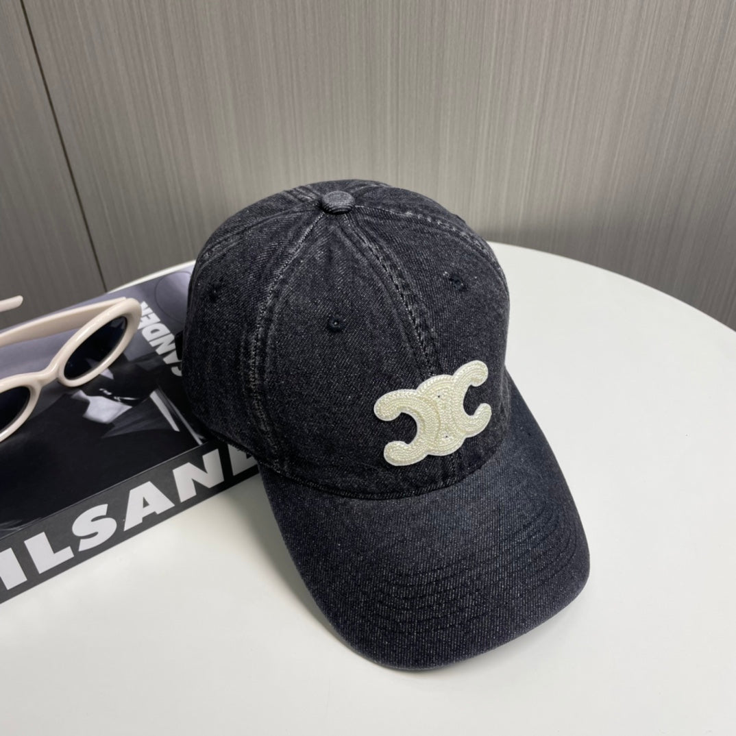 CELINE 26S BASEBALL CAP STYLE 72