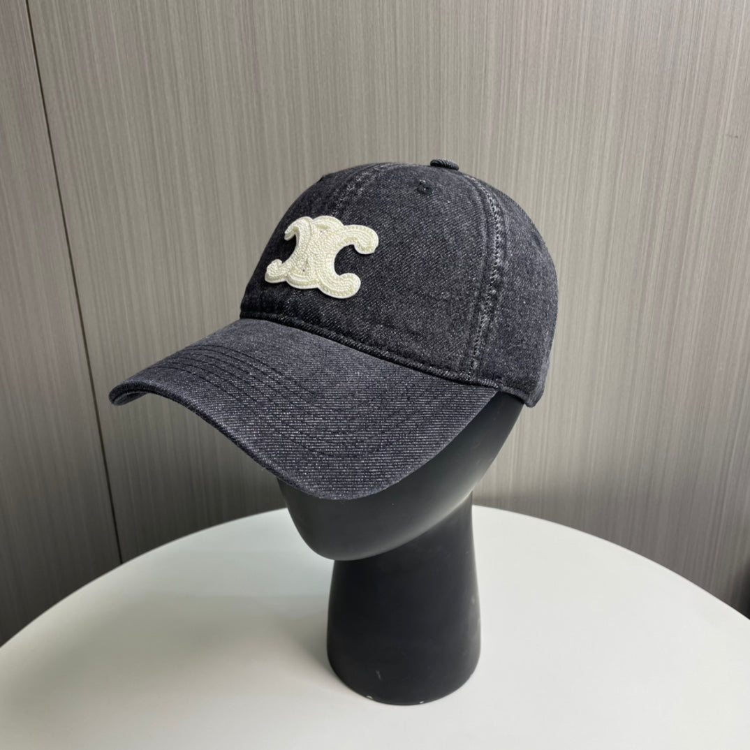 CELINE 26S BASEBALL CAP STYLE 72