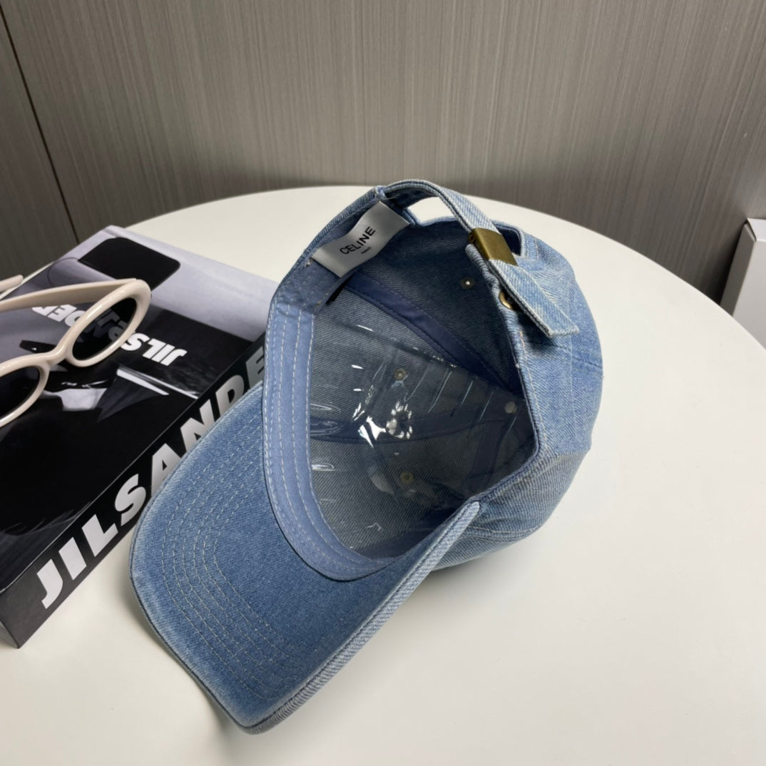 CELINE 26S BASEBALL CAP STYLE 70