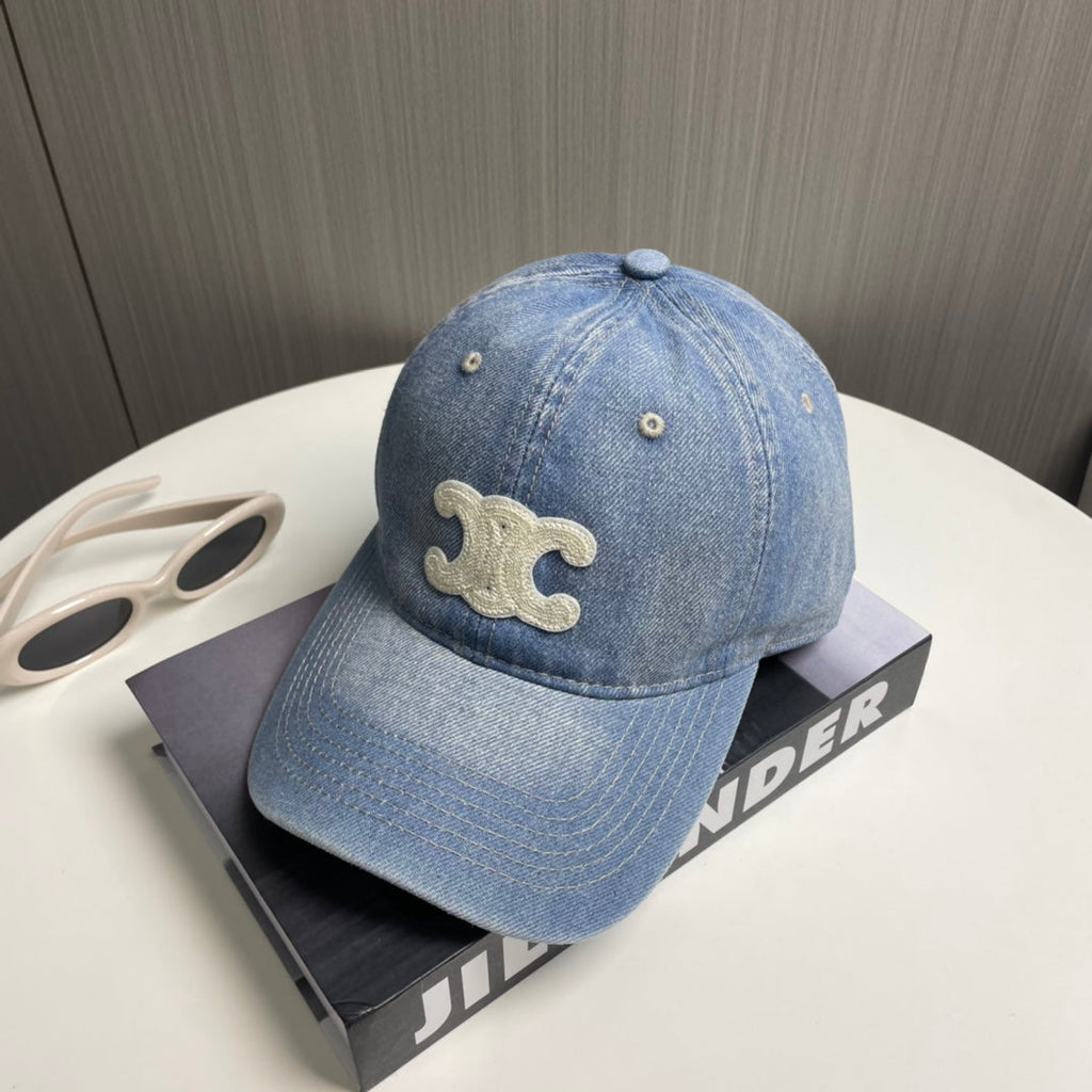 CELINE 26S BASEBALL CAP STYLE 70