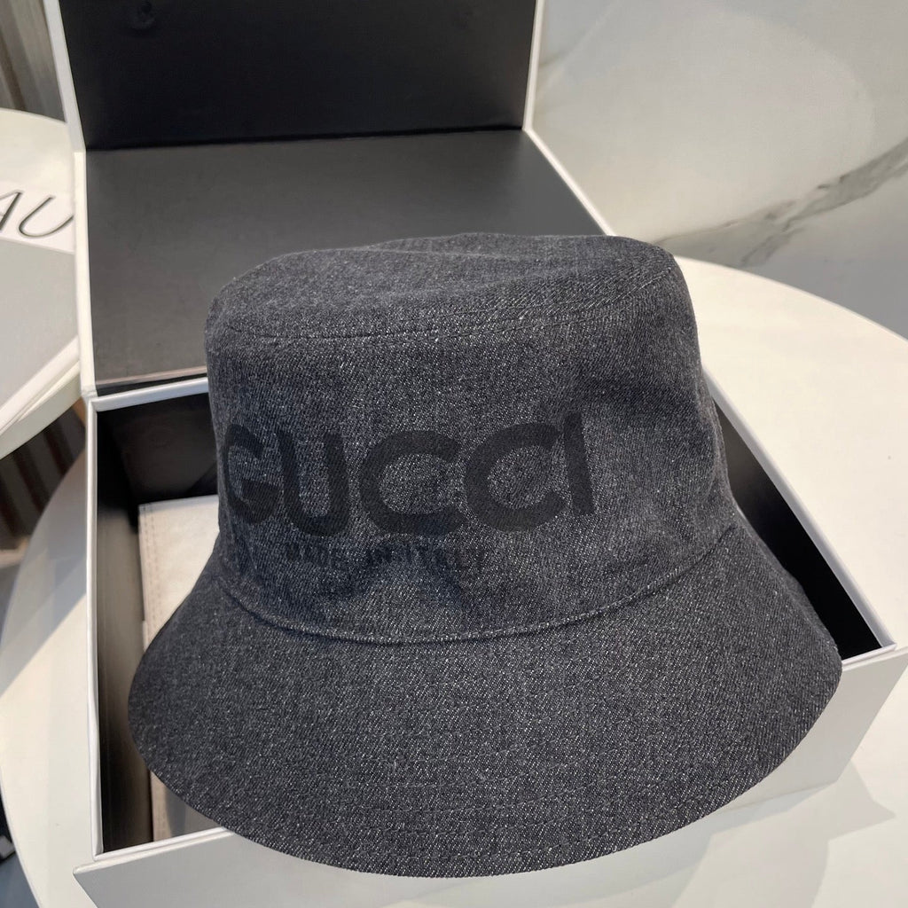 GUCCI 26S REVERSIBLE BUCKET HAT STYLE 14