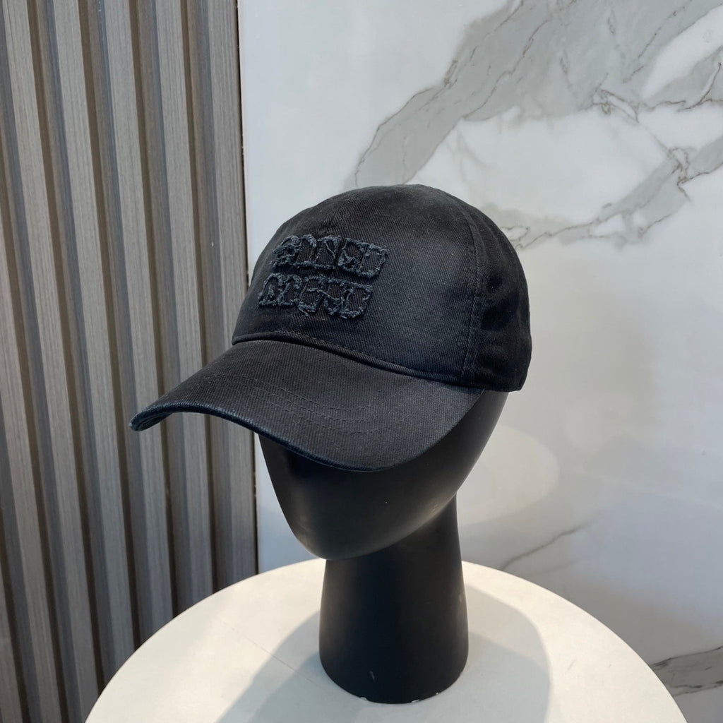 MIUMIU BASEBALL CAP STYLE 37