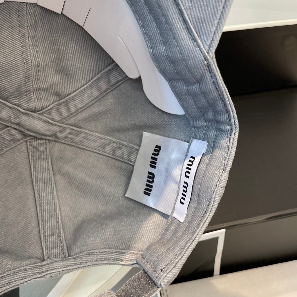 MIUMIU BASEBALL CAP STYLE 36