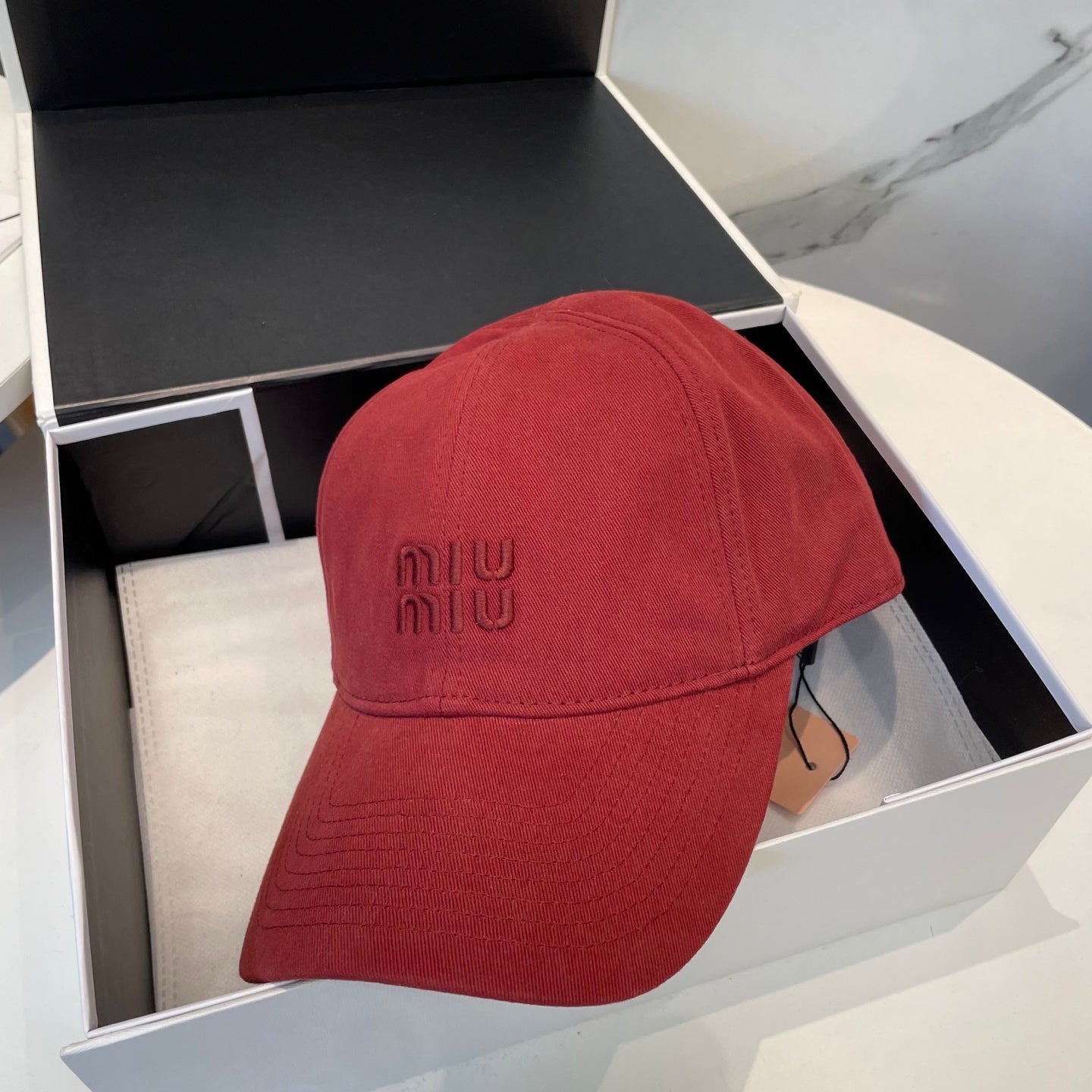 MIUMIU BASEBALL CAP IN RED FABRIC BRAND EMBROIDERY