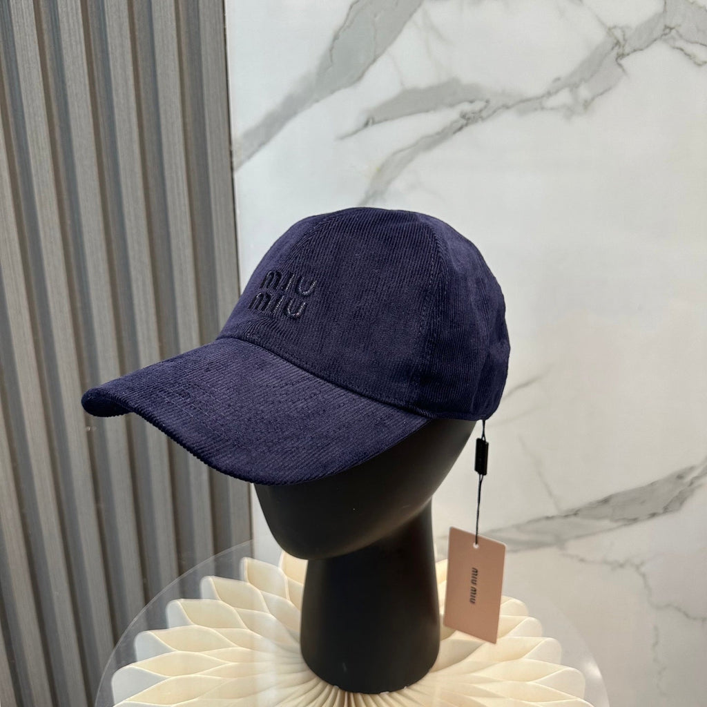 MIUMIU VELVET BASEBALL CAP STYLE 62