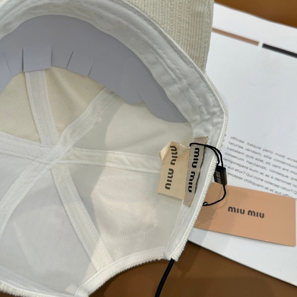 MIUMIU VELVET BASEBALL CAP STYLE 58