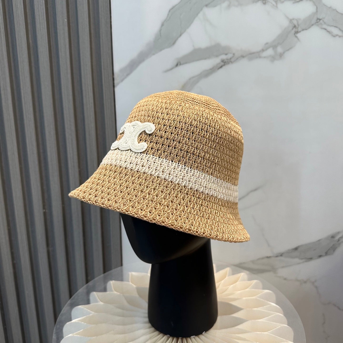 CELINE 26S KNIT BUCKET HAT STYLE 102