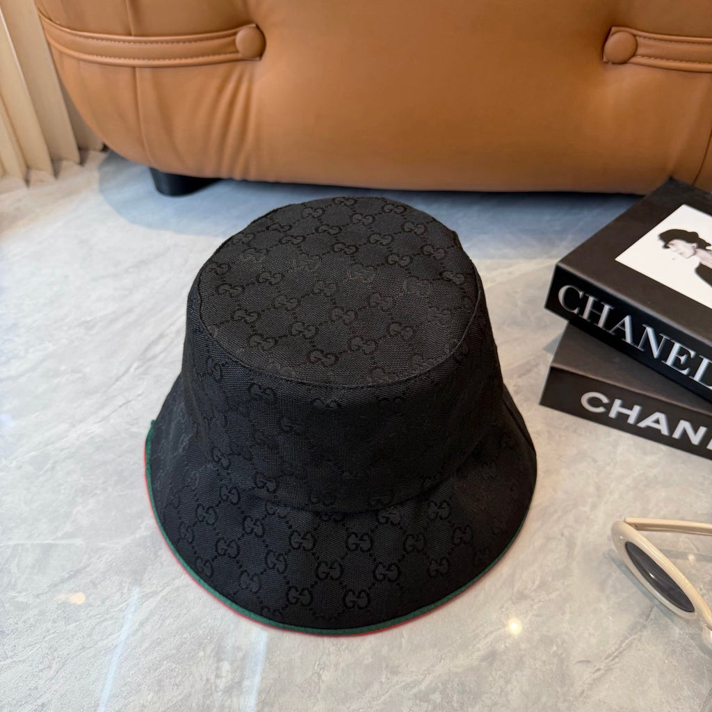 GUCCI 26S REVERSIBLE BUCKET HAT STYLE 3