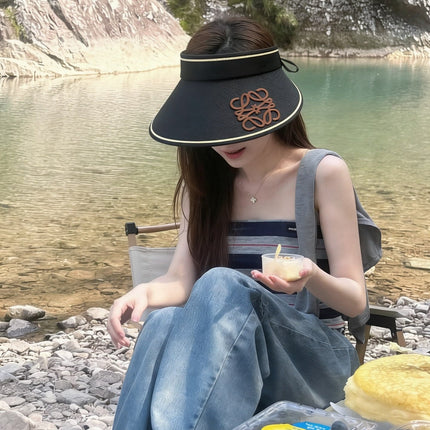LOEWE 26S SUN VISOR HAT STYLE 049