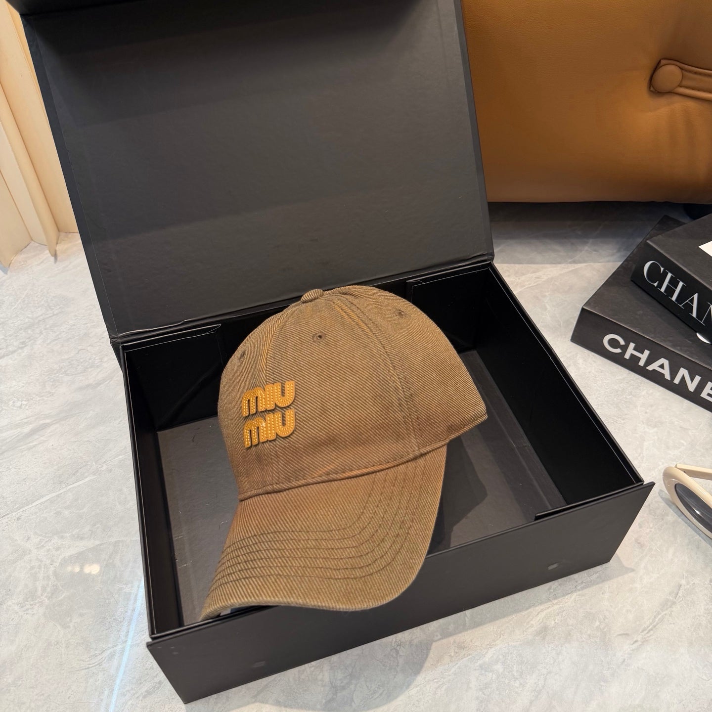MIUMIU 26S BASEBALL CAP 340652