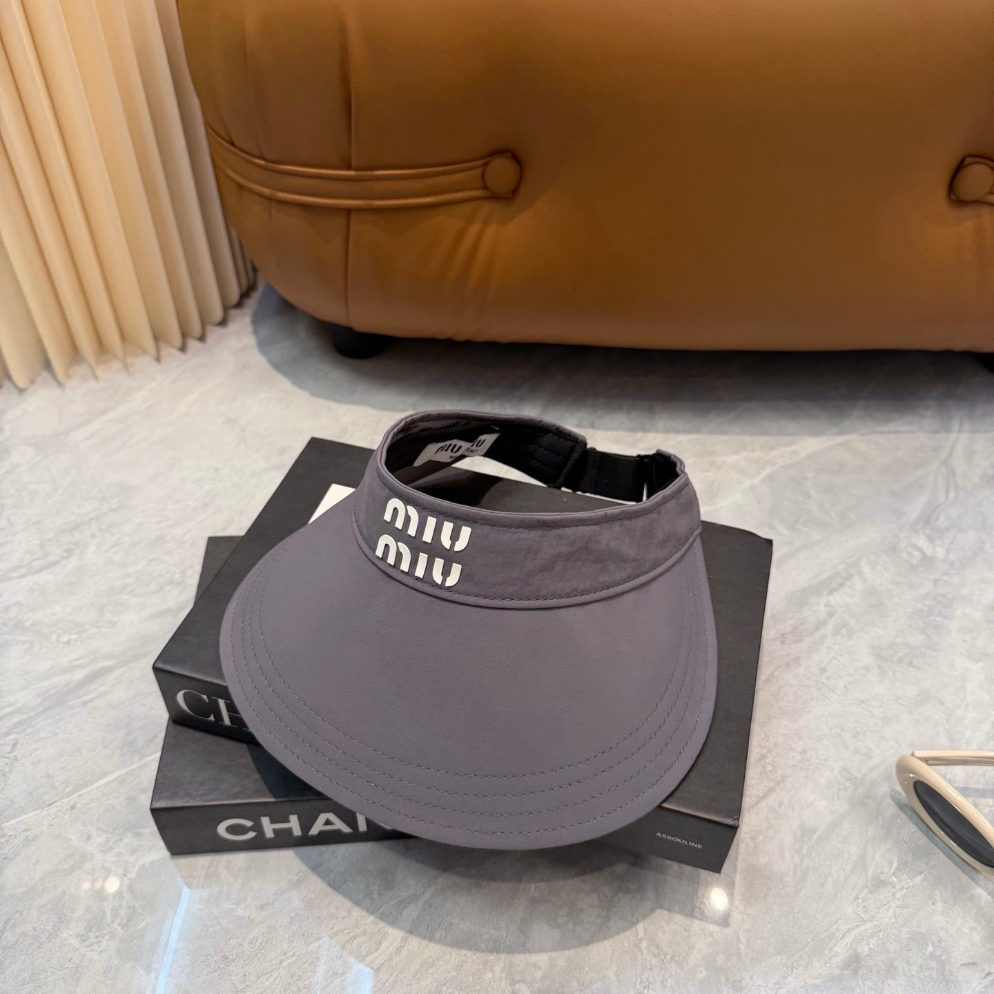 MIUMIU 26S CLASSIC SUN VISOR 332840